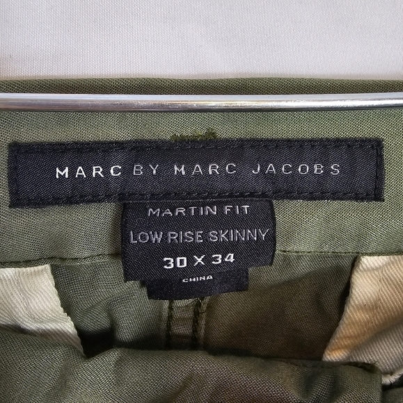 MARC by Marc Jacobs size 30×34 fatigue green khakis Martin low rise Skinny fit - Picture 2 of 8
